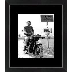 Affiche encadrée La Grande Evasion - Steve Mc Queen - Dimension 24x30 cm