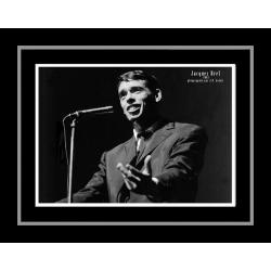 Affiche encadrée Noir et Blanc: Jacques Brel - Concert - 50x70 cm (Cadre Tucson)